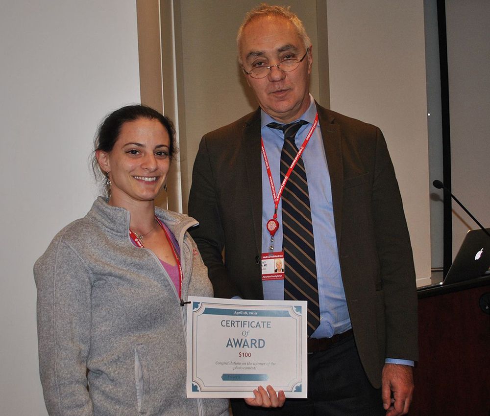 Dr. Danielle D&#039;Ambrosio (left) received the 2019 Best Pathology Digital Photography Award.